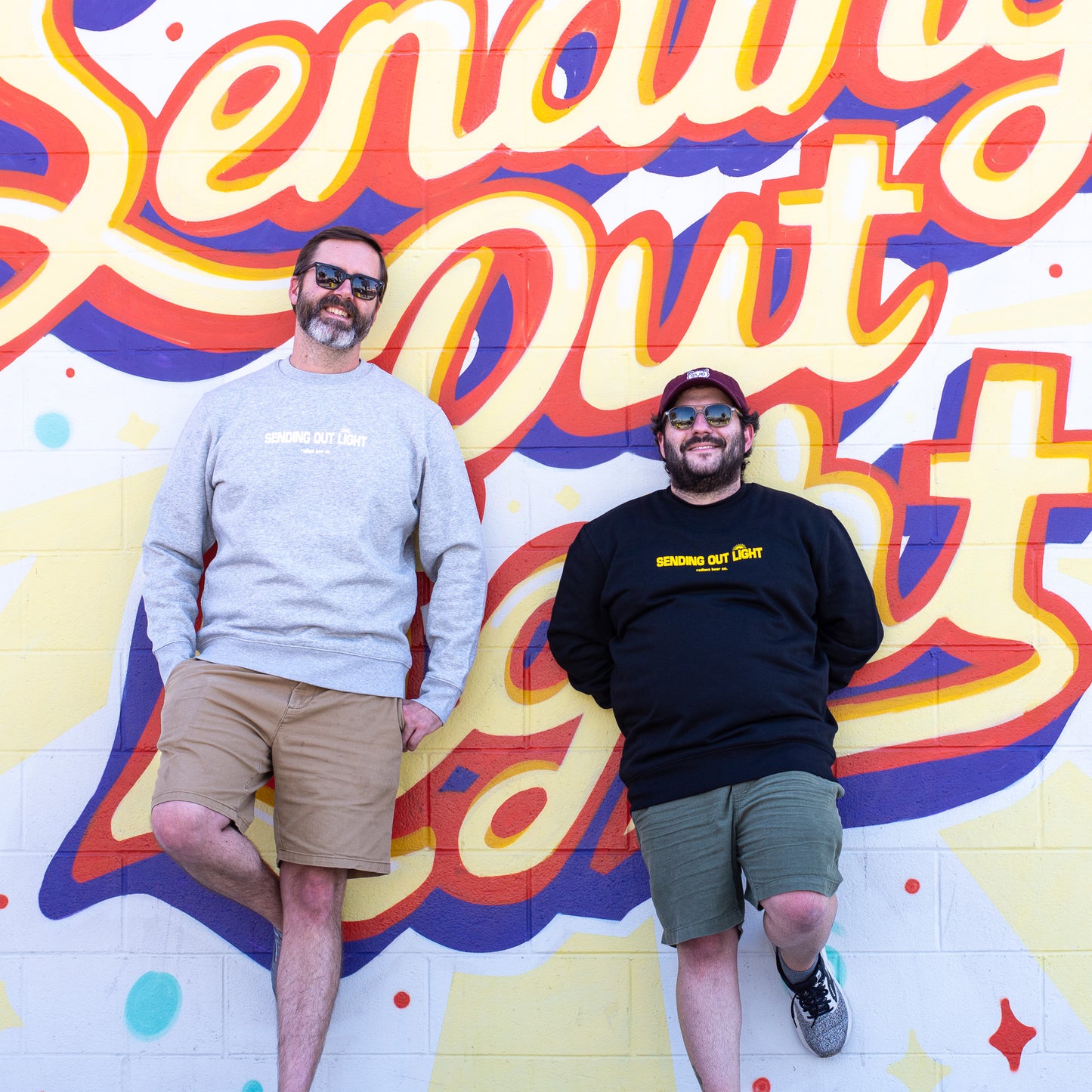 SENDING OUT LIGHT Crew Neck Sweatshirt - Black w/ Yellow